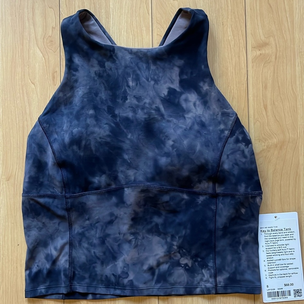 Lululemon Key to Balance Crop Tank